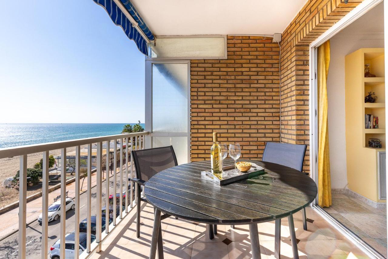 Maritimo Fuengirola - Beach Apartment First Line Exterior photo