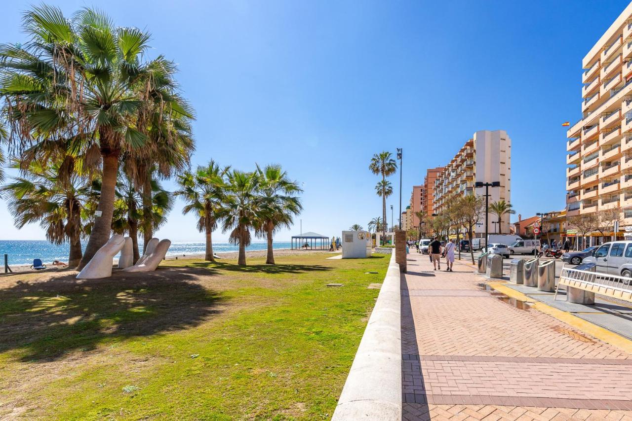 Maritimo Fuengirola - Beach Apartment First Line Exterior photo